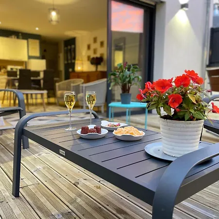 Plein Centre - Spacieux Duplex T2 Avec Grande Terrasse Ensoleillee Auray