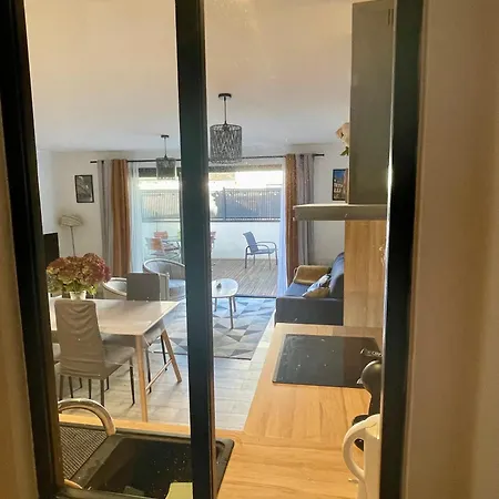 Apartment Plein Centre - Spacieux Duplex T2 Avec Grande Terrasse Ensoleillee *