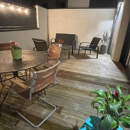 Plein Centre - Spacieux Duplex T2 Avec Grande Terrasse Ensoleillee Apartment